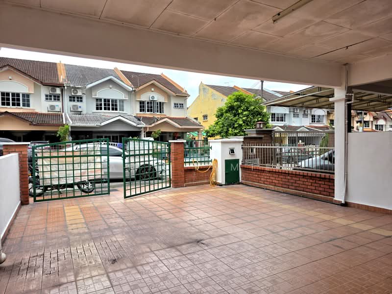 2-storey Terraced House for Sale in Taman Kajang Mewah (Kajang) - Amie Famie - Exterior - PropertyGuru.com.my