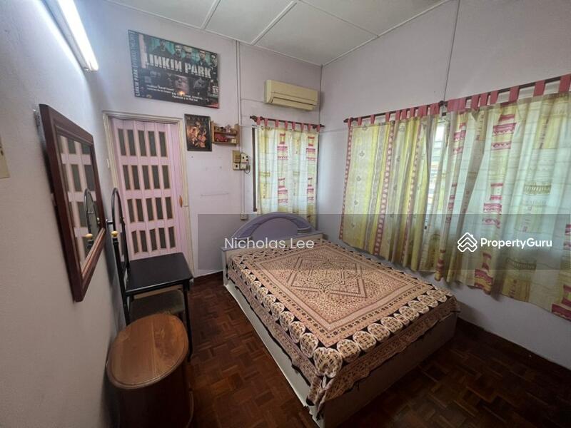 For Sale - Double Storey Corner House at Fair Park