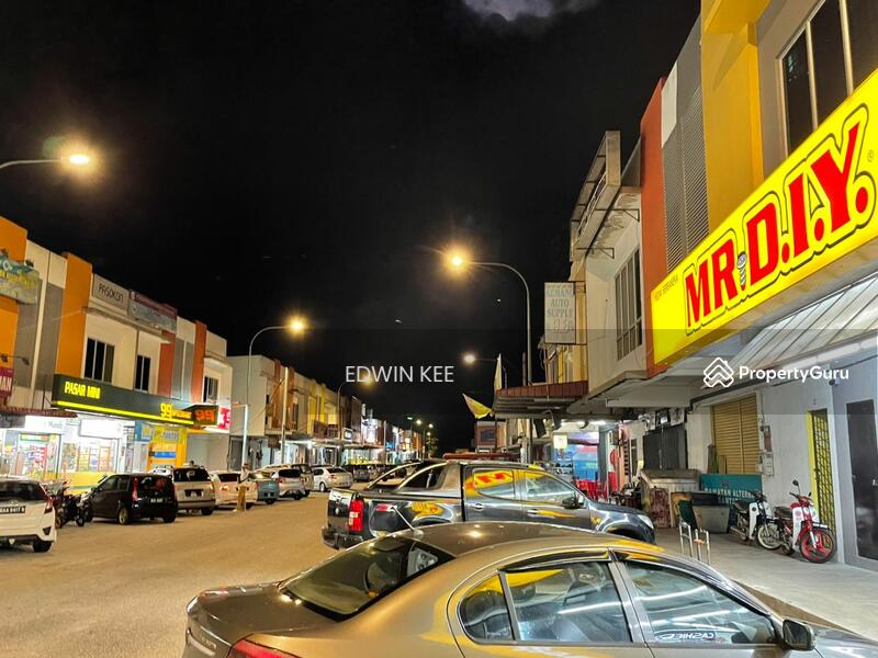 For Sale - SINGLE STOREY SHOP LOT ( BUMI LOT ) @TAMAN CORAL, TELOK KEMANG P.D