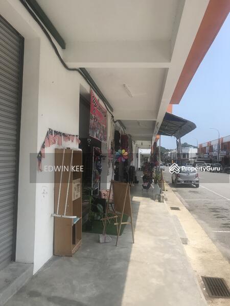 For Sale - SINGLE STOREY SHOP LOT ( BUMI LOT ) @TAMAN CORAL, TELOK KEMANG P.D