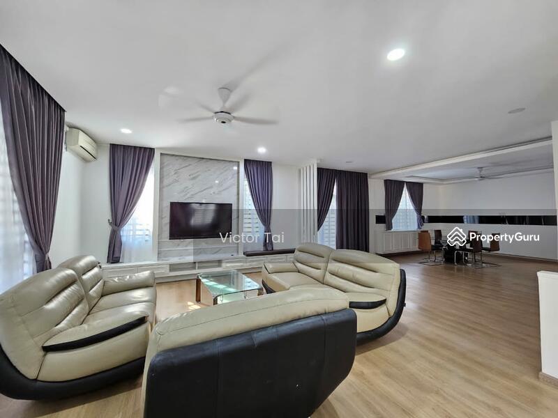 Austin Perdana 2, Lake Villas, Mount Austin, Johor Bahru, Johor, 6 Bedrooms, 2800 sqft