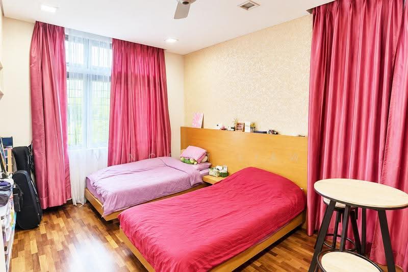 Rumah Berkembar untuk Dijual di Tropicana (Petaling Jaya) - Vincent Liaw - Bedroom - PropertyGuru.com.my