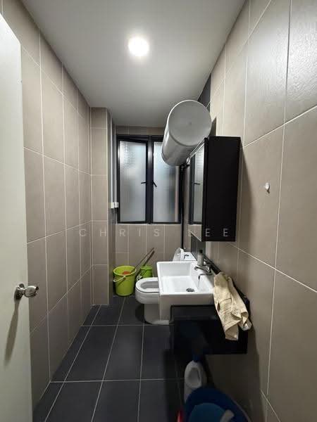Service Residence for Sale at You Vista @ You City - Chris Lee - Bathroom - PropertyGuru.com.my