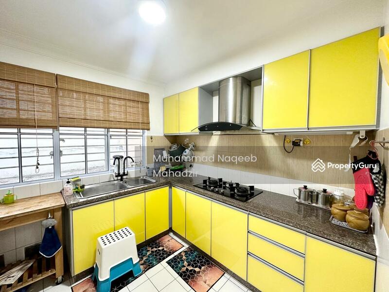 Corner Lot Double Storey Terrace Subang Bestari, Subang Bestari