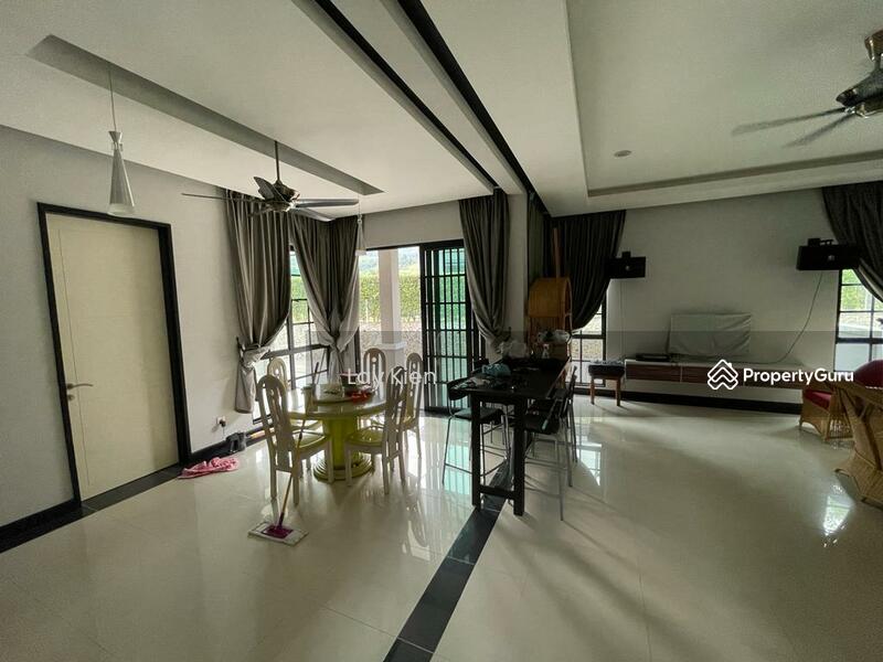 For Sale - Villa Mutiara Bunglow