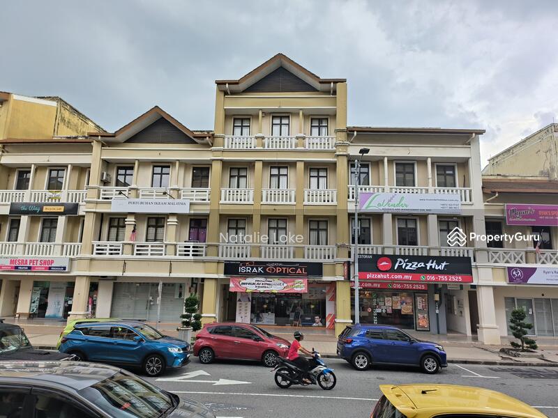 For Rent - Ground Floor Shop Presint 15, Facing Main Road, High Traffic