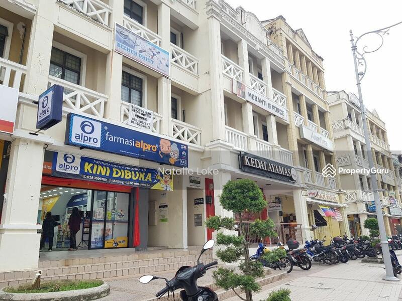 For Rent - Ground Floor Shop Presint 15, Facing Main Road, High Traffic