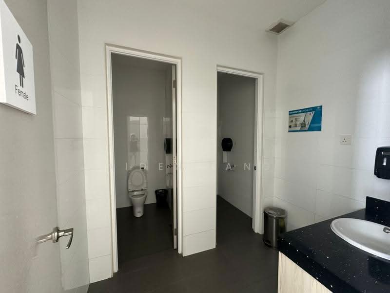 Factory for Sale in Pasir Gudang (Johor) - Aiden Tang - Bathroom - PropertyGuru.com.my