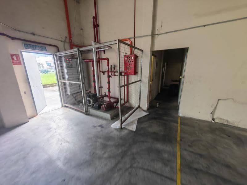 Factory for Rent in Bandar Indahpura (Kulai) - Adam Lee - Entrance - PropertyGuru.com.my