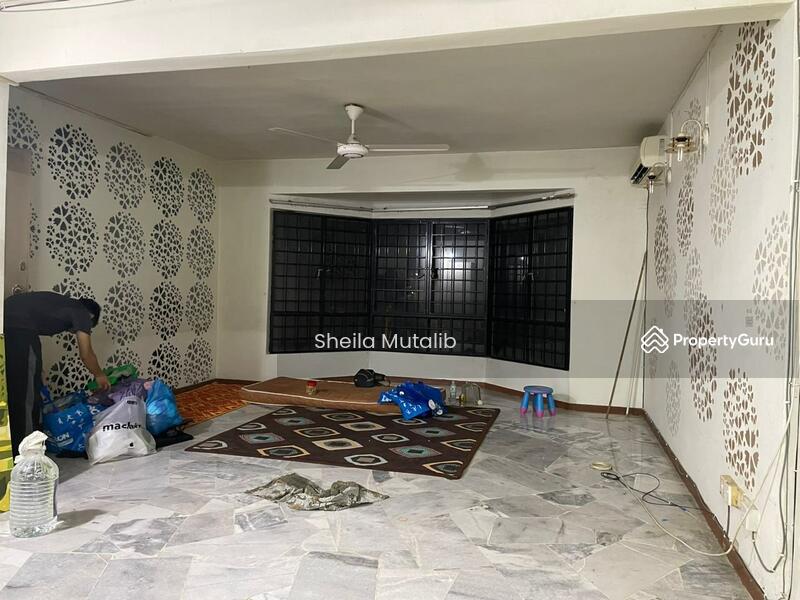 Riverdale Park Apartments, Jalan Mulia 1/1, Taman Kelab Ukay, Ampang