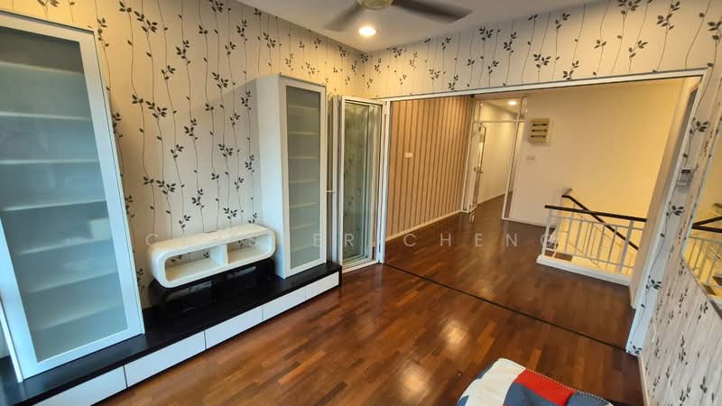 Rumah Teres 2 Tingkat untuk Dijual di Temasya Glenmarie (Glenmarie) - Chester Cheng - Living Room - PropertyGuru.com.my