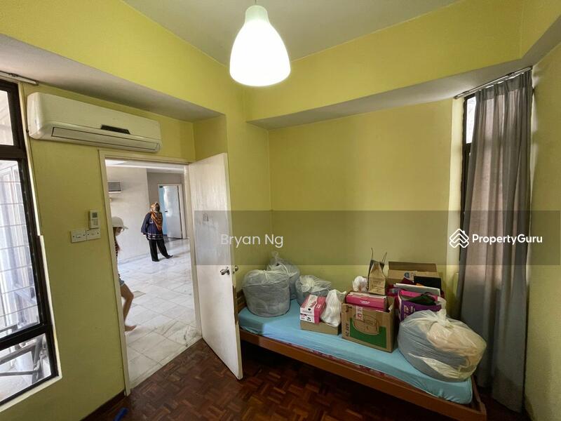 Villa Putra Jalan Tun Ismail, KL City, Kuala Lumpur, 4 Bedrooms, 1654