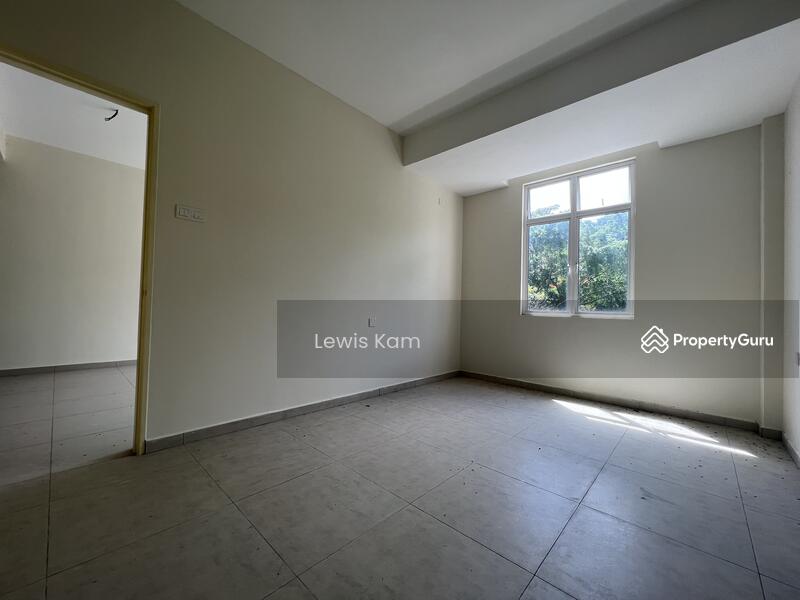 3-storey Terraced House for Sale in Balik Pulau (Penang) - Lewis Kam - PropertyGuru.com.my