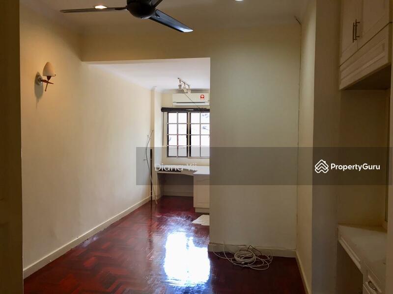 Untuk Dijual - Desa Sri Hartamas