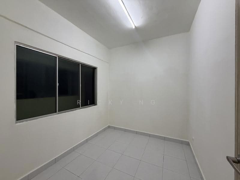 Apartment for Rent at Estana Court - Ricky Ng - Interior - PropertyGuru.com.my