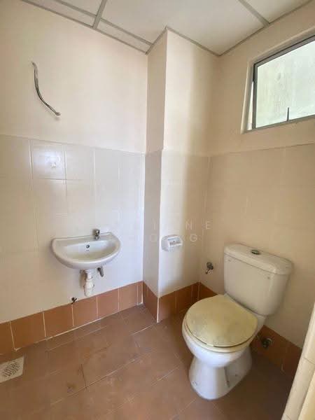 Kondominium untuk Dijual di Magna Ville - Pauline Chong - Bathroom - PropertyGuru.com.my