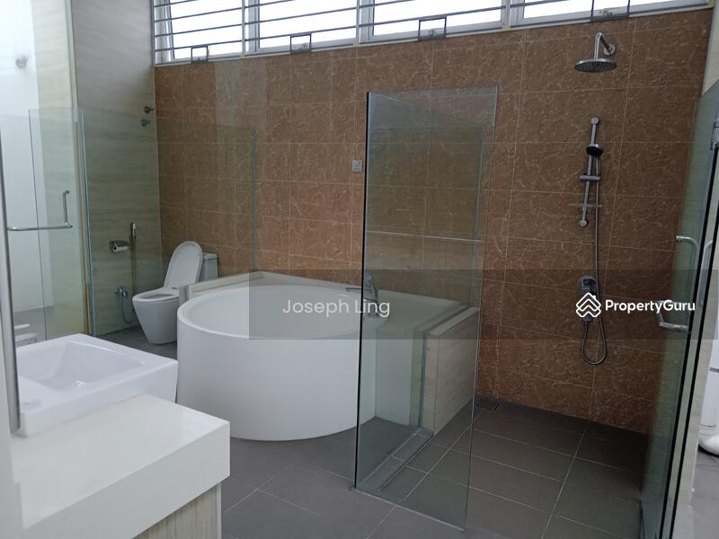 For Rent - The Effingham