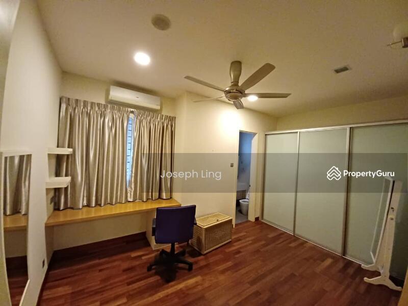 For Rent - The Effingham