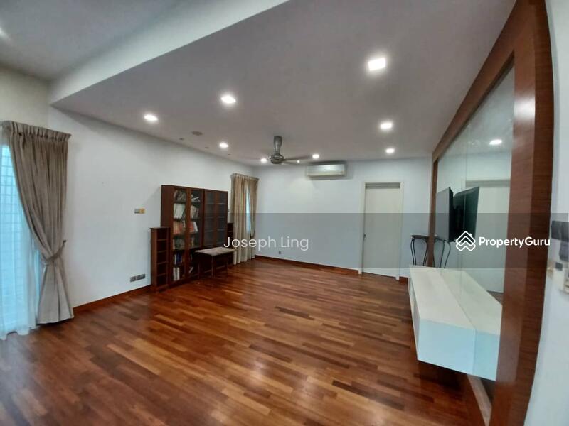 For Rent - The Effingham