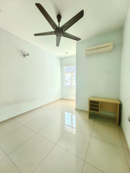 For Rent - Kemuning Utama
