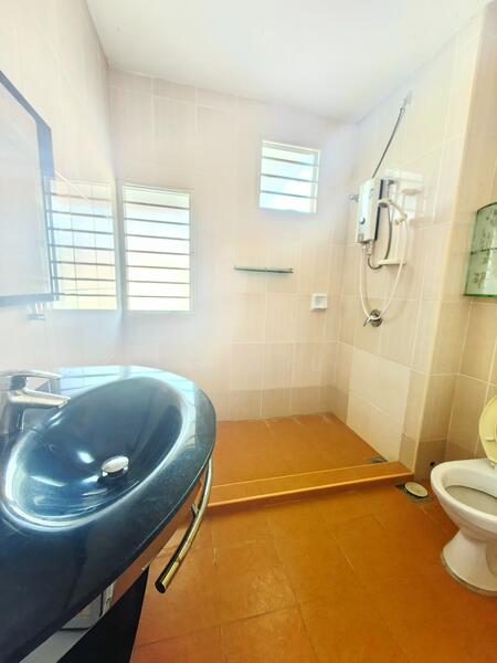 For Rent - Kemuning Utama