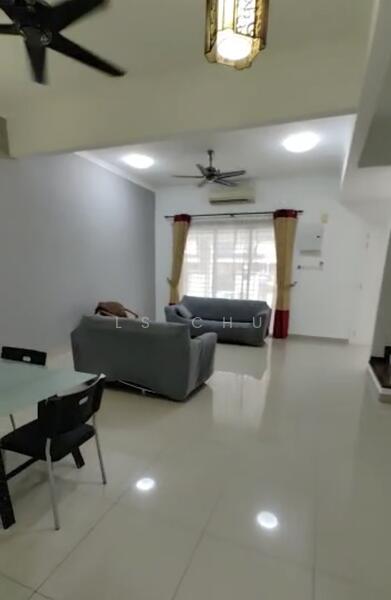 For Rent - Kemuning Utama