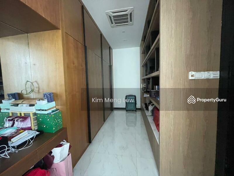 Untuk Dijual - Anjung Tiara