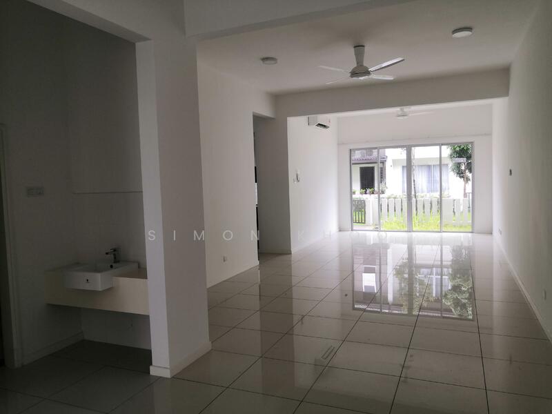 3-storey Terraced House for Sale in Bandar Saujana Putra (Tanjong Duabelas) - Simon Khoo - PropertyGuru.com.my