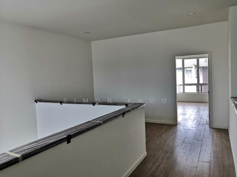 3-storey Terraced House for Sale in Bandar Saujana Putra (Tanjong Duabelas) - Simon Khoo - PropertyGuru.com.my