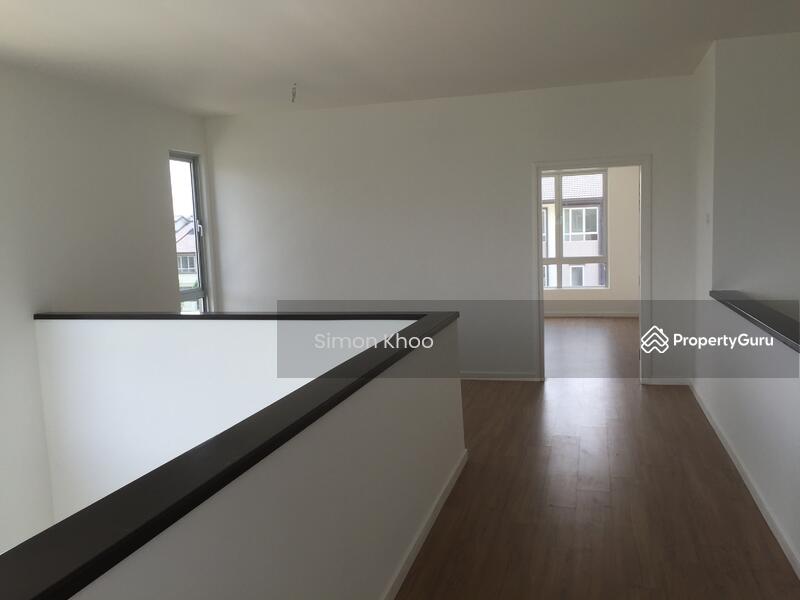 Rumah Teres 3 Tingkat untuk Dijual di Bandar Tropicana Aman (Telok Panglima Garang) - Simon Khoo - PropertyGuru.com.my