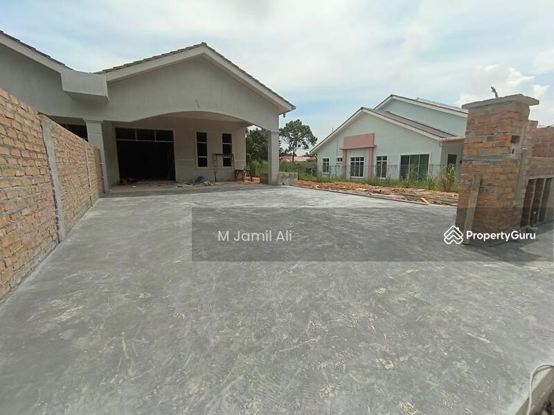 SemiD house at Muar, Parit Unas Jln Temenggong Ahmad Muar, Muar, Johor