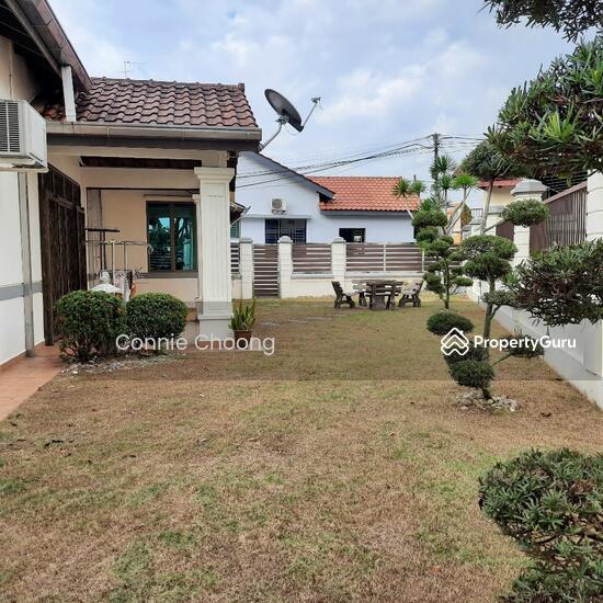 Terrace house at Johor Bahru, Jalan Molek 3/xx, Johor Bahru, Johor, 4