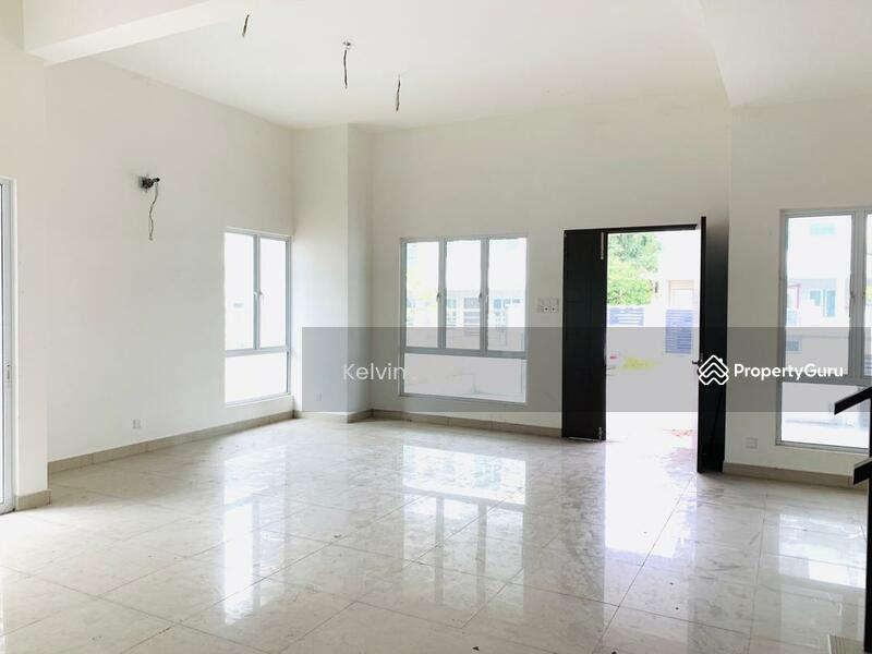 Untuk Dijual - Semi D 3 Three Storey Terrace Regency Parc Desa Mas Bandar Country Homes Kota Emerald Rawang