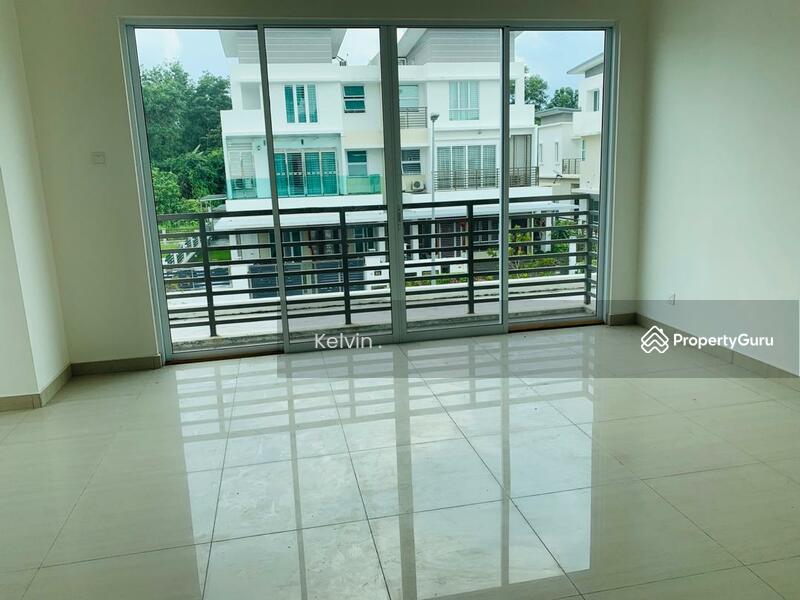 Untuk Dijual - Semi D 3 Three Storey Terrace Regency Parc Desa Mas Bandar Country Homes Kota Emerald Rawang