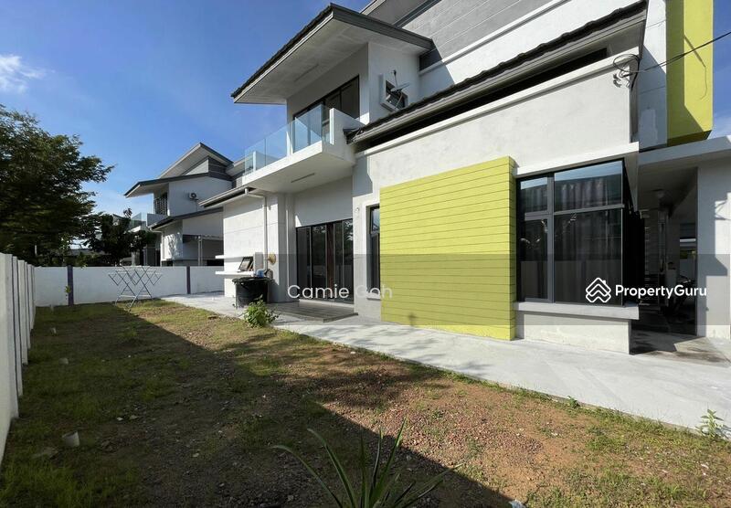 Double Storey Corner Bungalow ( Taman Samarinda_1 Krubong ), Krubong