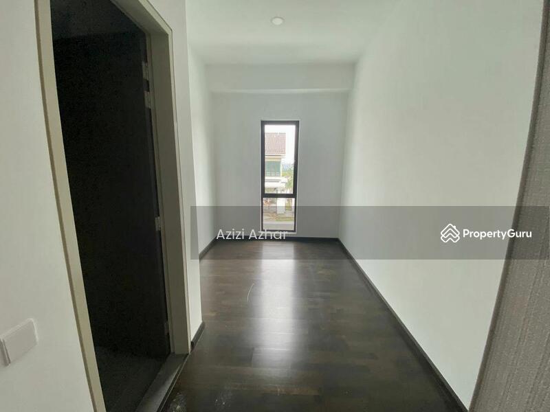 Semi-Detached House for Sale in Bukit Jelutong (Shah Alam) - Azizi Azhar - PropertyGuru.com.my