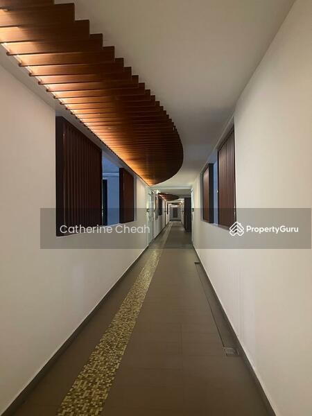 For Sale - Pearl Suria