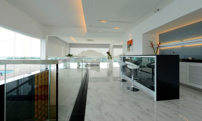 Condominium for Sale at The Cove Condominium - Serena Tan - Kitchen - PropertyGuru.com.my