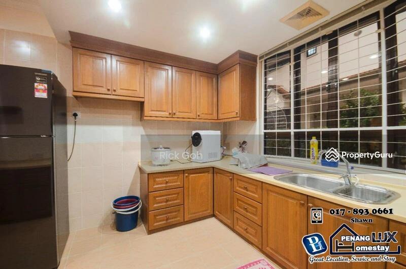 Batu Ferringhi, Jalan Sungai Emas, Penang (Island), Penang, 4 Bedrooms