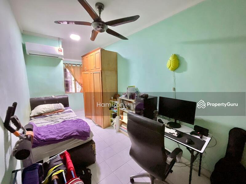 [20'x80' Freehold] Two Storey Terrace Taman Bukit Subang, Seksyen U16, Shah Alam, Bukit