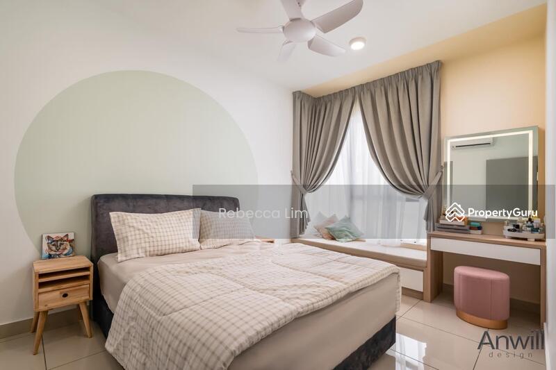 Untuk Dijual - Save 100K【 FREEHOLD 】Near Mall & MRT, High rental return, Great highway connectivity @ Nilai Sepang