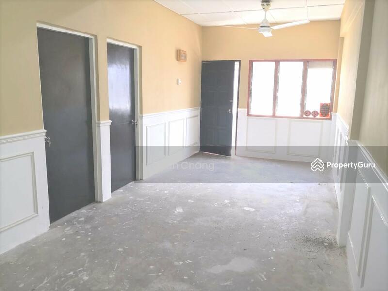For Sale - Flat Taman Mawar