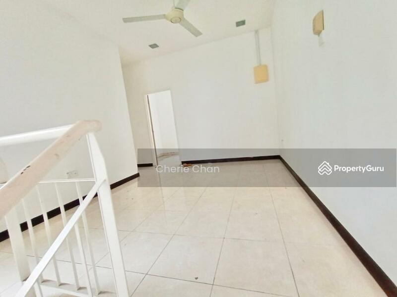 Taman Laguna double storey, Kampung Sungai Danga, Perling, Johor Bahru