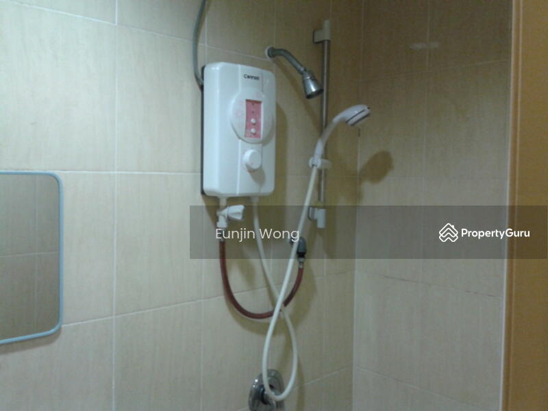 Apartment for Rent at Sri Samudera Apartment (Seaview Residence Suites) - Eunjin Wong - PropertyGuru.com.my