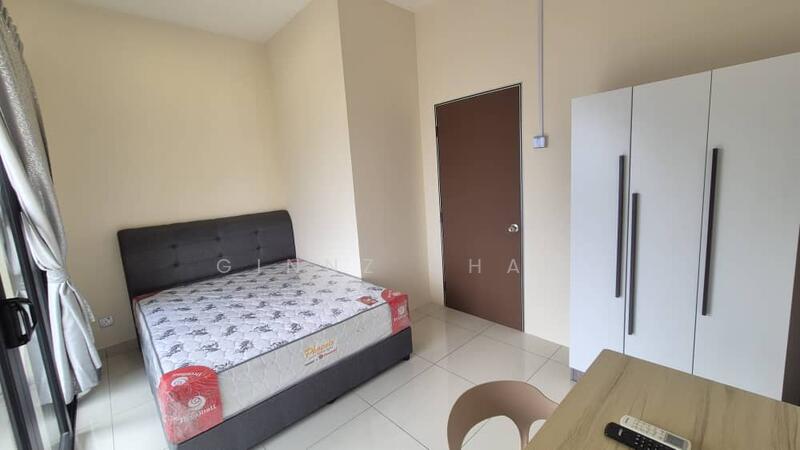 For Rent - J.Dupion Residence