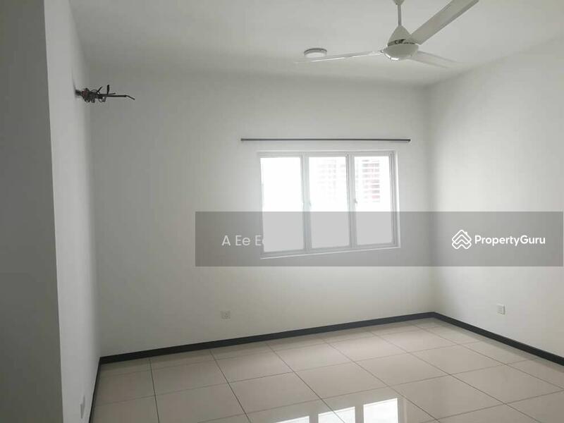 3-storey Terraced House for Sale in Batu Maung (Penang) - A Ee Ee - PropertyGuru.com.my