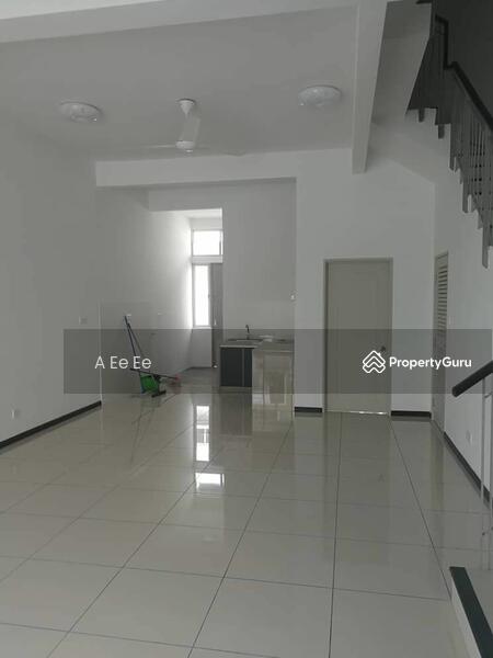 3-storey Terraced House for Sale in Batu Maung (Penang) - A Ee Ee - PropertyGuru.com.my
