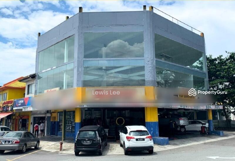 Corner Lot 3 Storey Shop Office Seksyen 19 Subang Jaya, Big Pharmacy