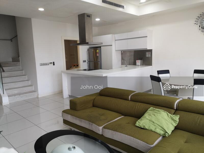 Untuk Disewa - M City