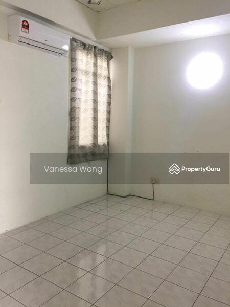 Untuk Disewa - Desa Palma